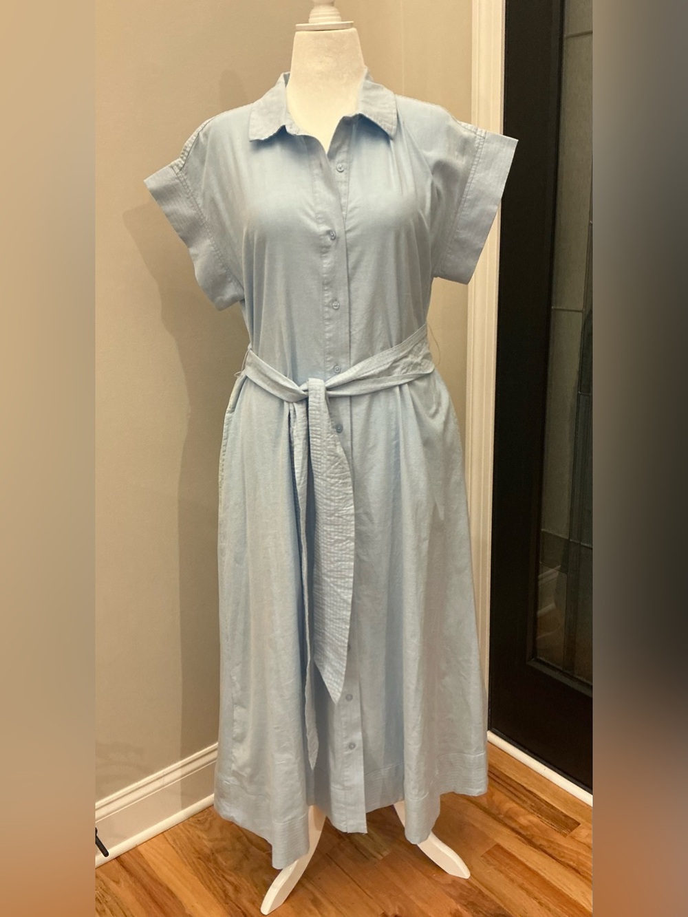 Crown & Ivy Snow Blue Maxi Shirt Dress with Tie Belt Size Large